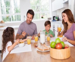 5 sfaturi care te vor ajuta sa deprinzi copilul cu obiceiuri alimentare sanatoase